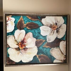 Floral Wall art, excellent used condition 22x20